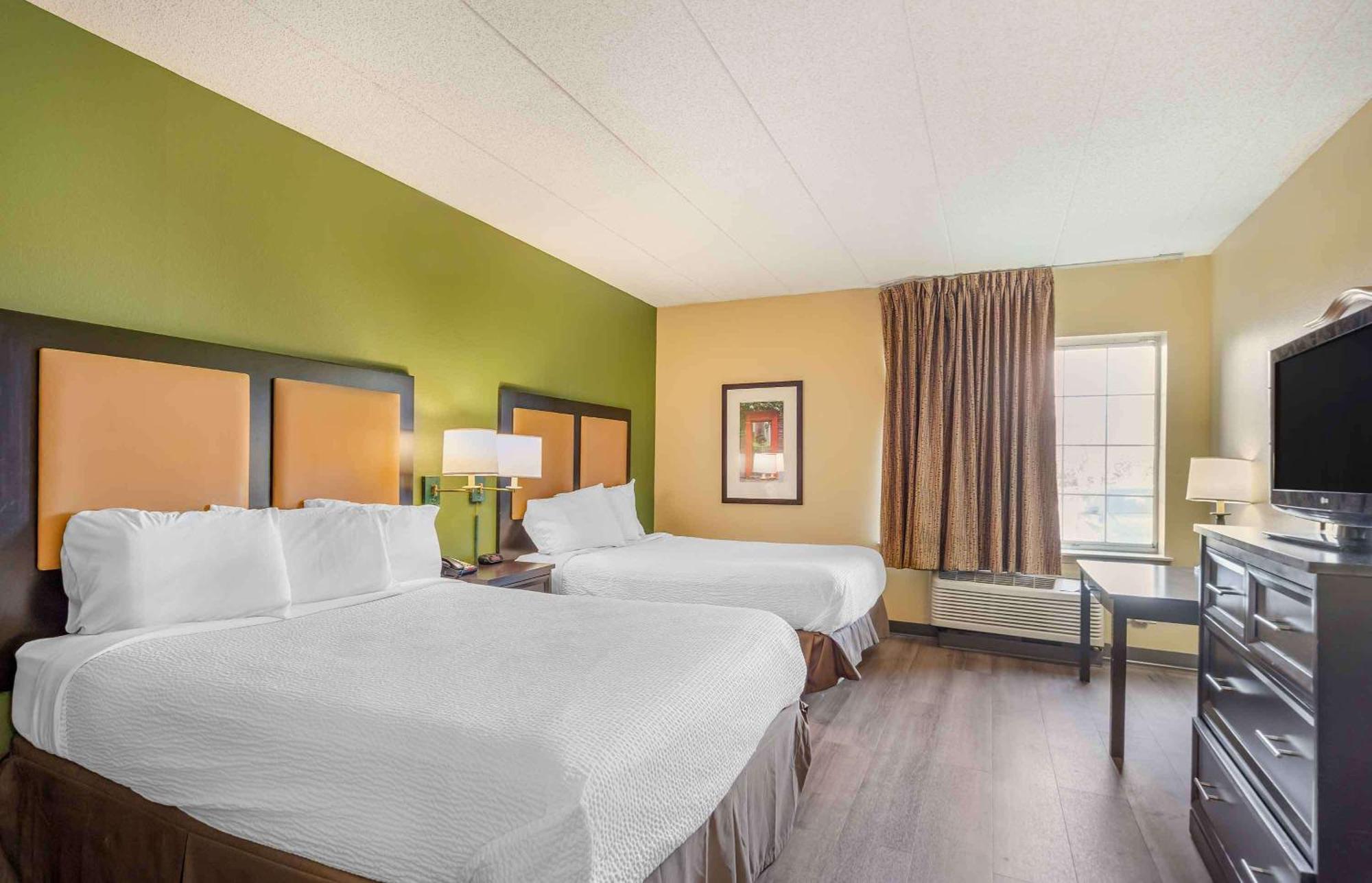 Extended Stay America Select Suites - Chicago - Lombard - Oakbrook Окбрук Террас Экстерьер фото